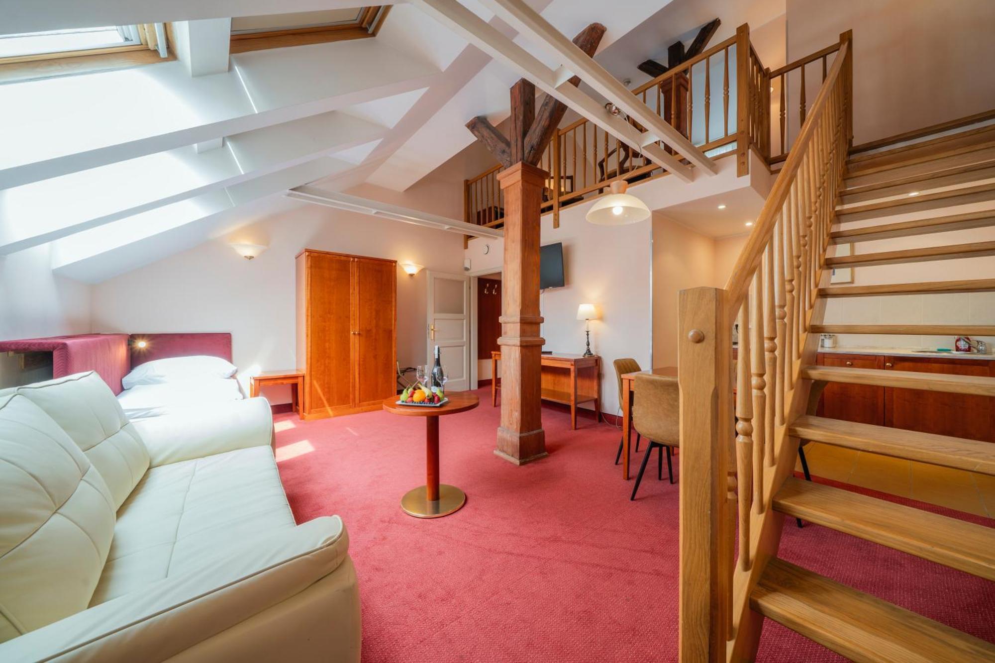 Hotel Raffaello 4*