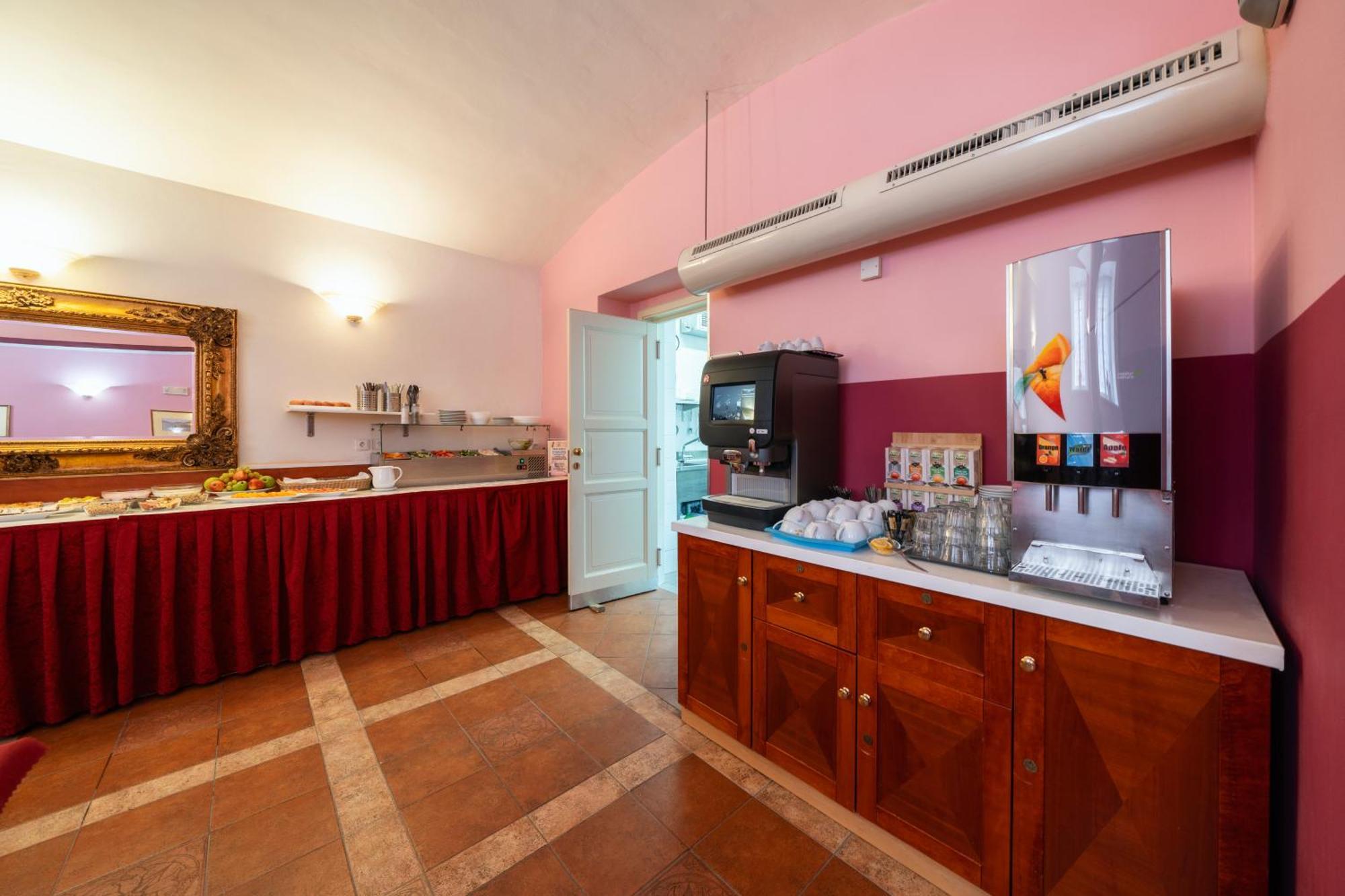 Hotel Raffaello